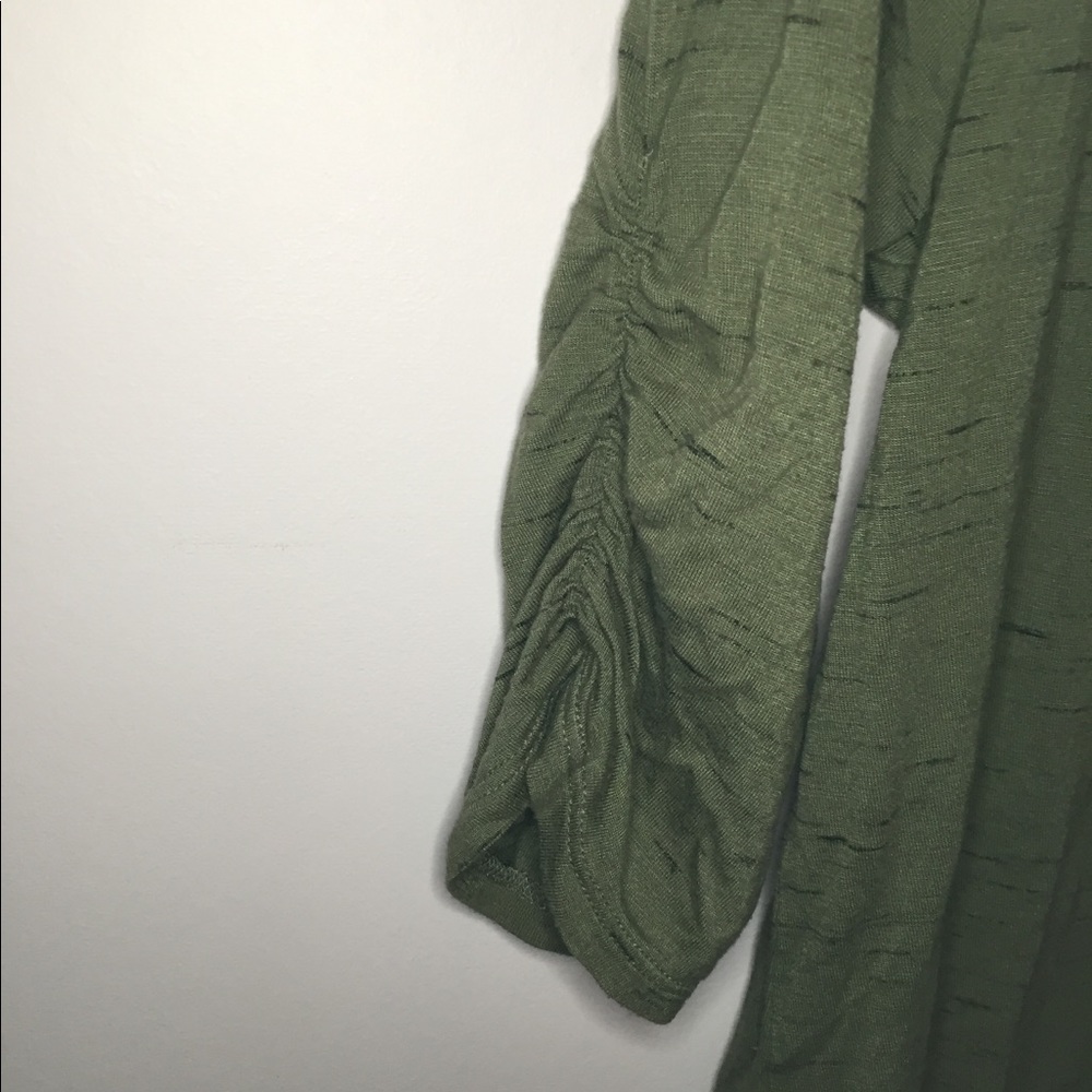 Olivia Moon green 3/4 sleeve t-shirt